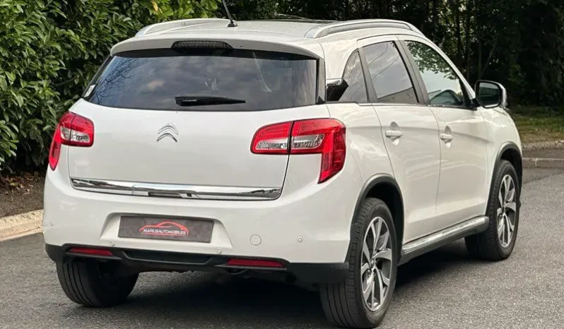 
Citroën C4 AIRCROSS 1.8 HDI 150 BV6 EXCLUSIVE full									