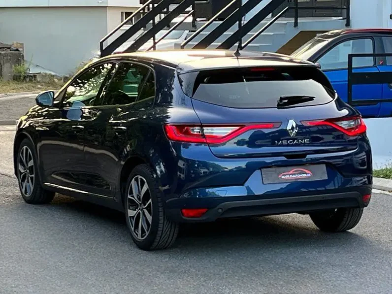 
Renault MÉGANE 1.5 DCI 115 EDC LIMITED full									