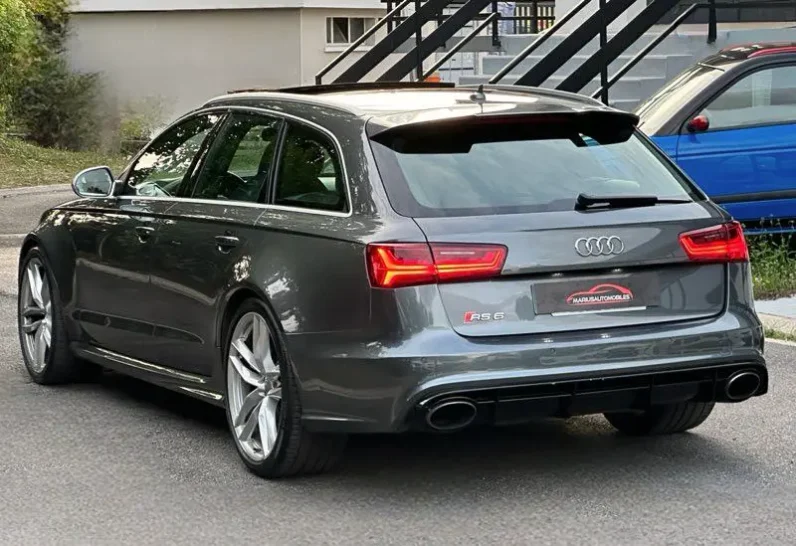 
Audi RS6 AVANT 4.0 V8 560 QUATTRO TIPTRONIC full									