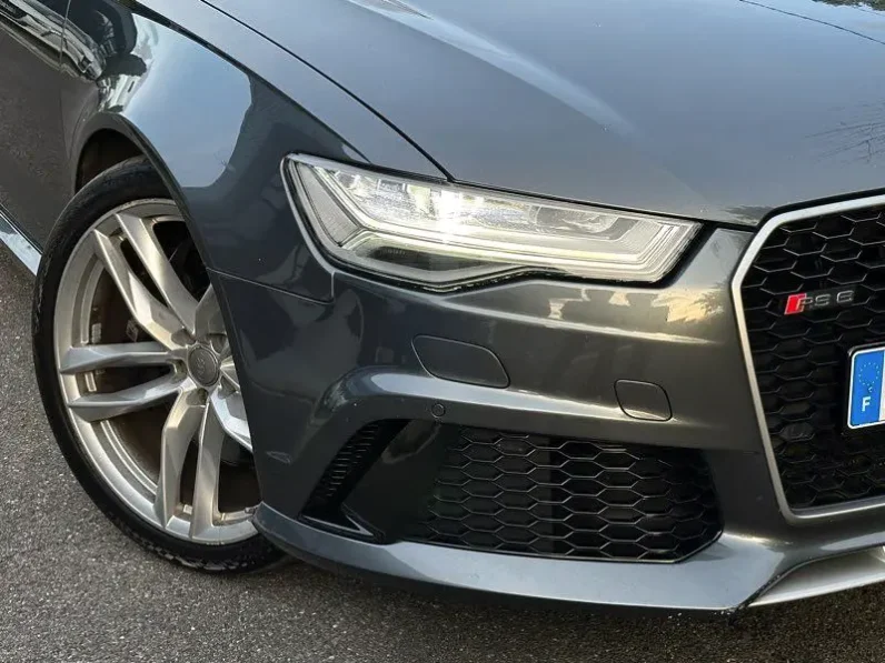 
Audi RS6 AVANT 4.0 V8 560 QUATTRO TIPTRONIC full									
